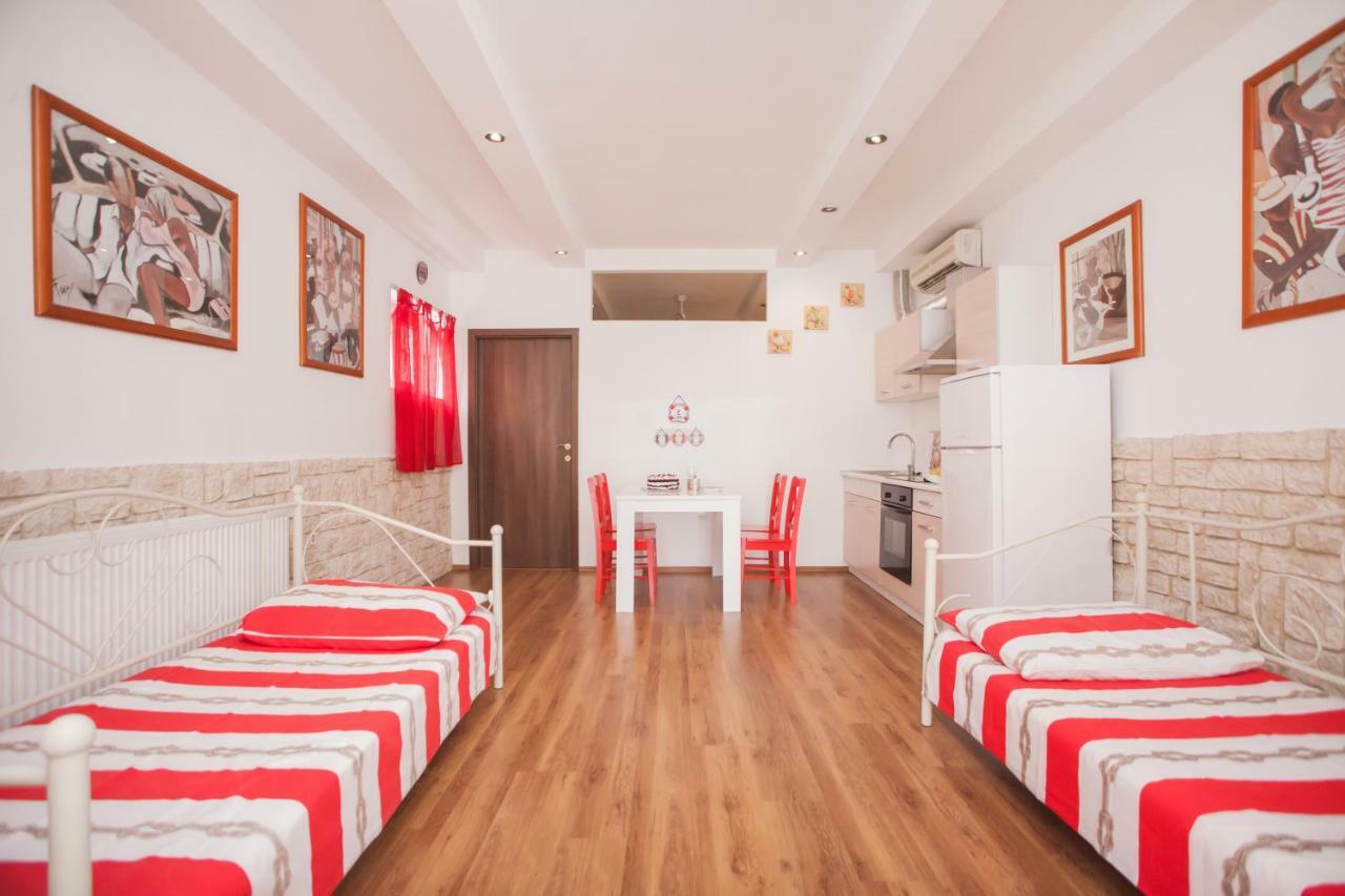 Apartments Marina Sibenik Exterior photo